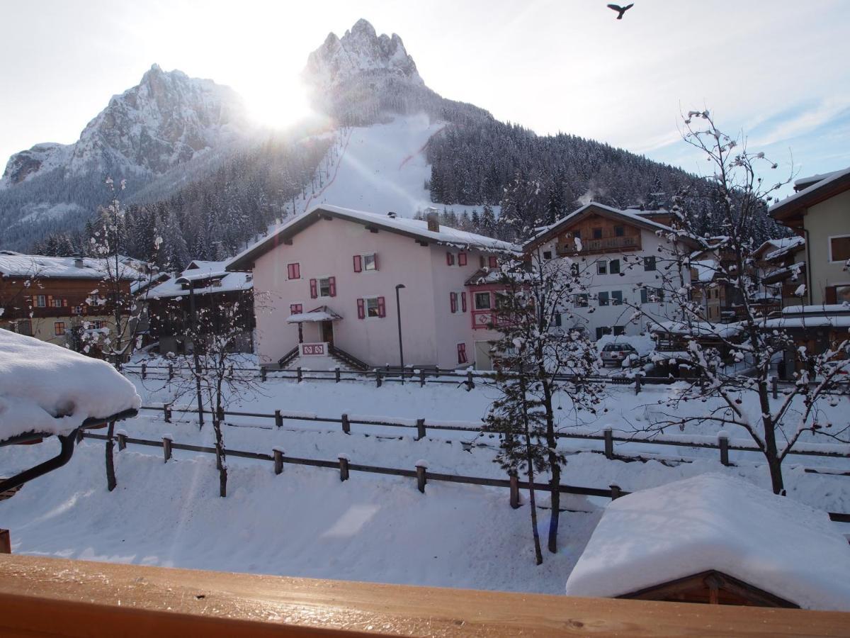 Apartamento Ciasa Giorgina Pozza di Fassa Exterior foto